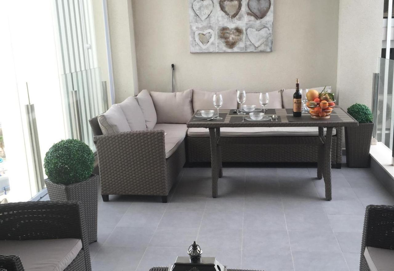 Luxury Suite Apartment Torrevieja Dış mekan fotoğraf