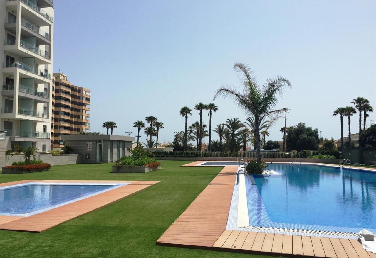 Luxury Suite Apartment Torrevieja Dış mekan fotoğraf