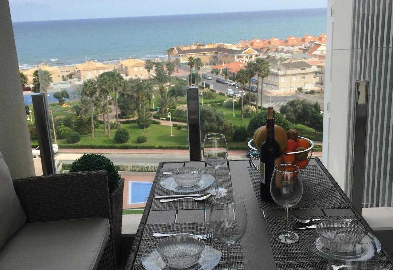 Luxury Suite Apartment Torrevieja Dış mekan fotoğraf